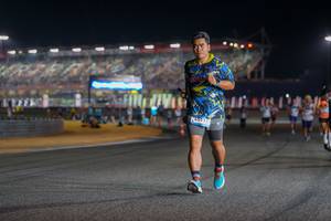 BIB: 45111
                            <button type="button" onclick="openModal(22813001)" class="btn btn-primary btn-sm float-right btn-popup" data-toggle="modal" data-target=".modal-high-quality">
                        <i class="fas fa-shopping-cart"></i> Add to Cart
                    </button>
                                            <button type="button" onclick="isThisMe(22813001, true)" class="btn btn-success btn-sm float-right btn-popup btn-isme hidden" data-toggle="tooltip" data-placement="bottom" title="นี่คือรูปของคุณใช่ไหม คลิกที่นี่เพื่อเอาเข้าอัลบั้ม">
                        <i class="fas fa-plus"></i> Add to album
                    </button>
                    <button type="button" onclick="isThisMe(22813001, false)" class="btn btn-warning btn-sm float-right btn-popup btn-isnotme hidden">
                        <i class="fas fa-ban"></i> Remove from album
                    </button>